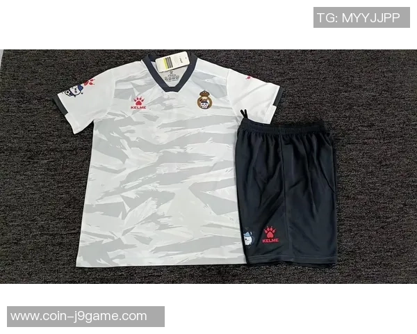 简易足球球衣拍照技巧分享让你的球衣照片更具魅力和创意